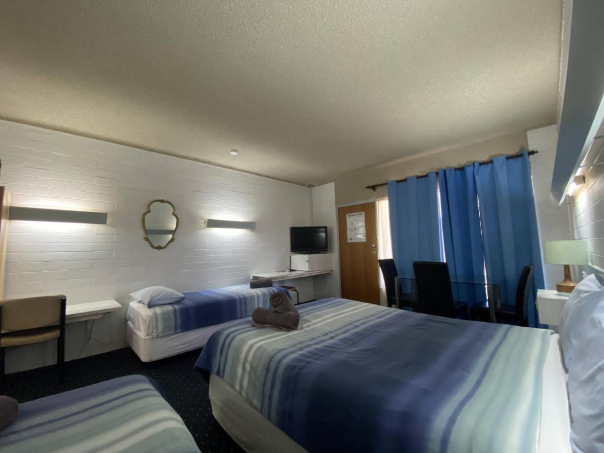 Capri Motel Балраналд Экстерьер фото