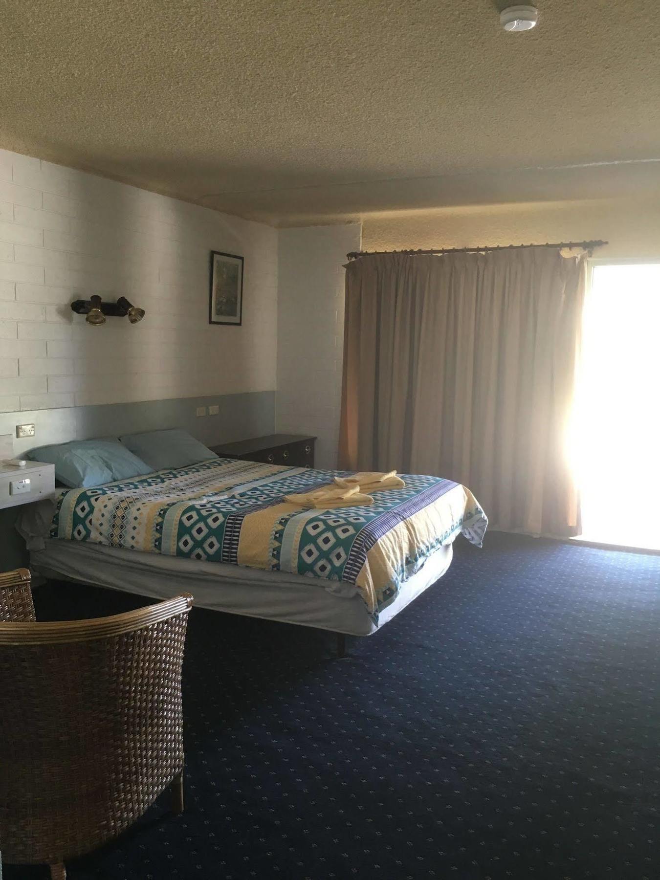 Capri Motel Балраналд Экстерьер фото
